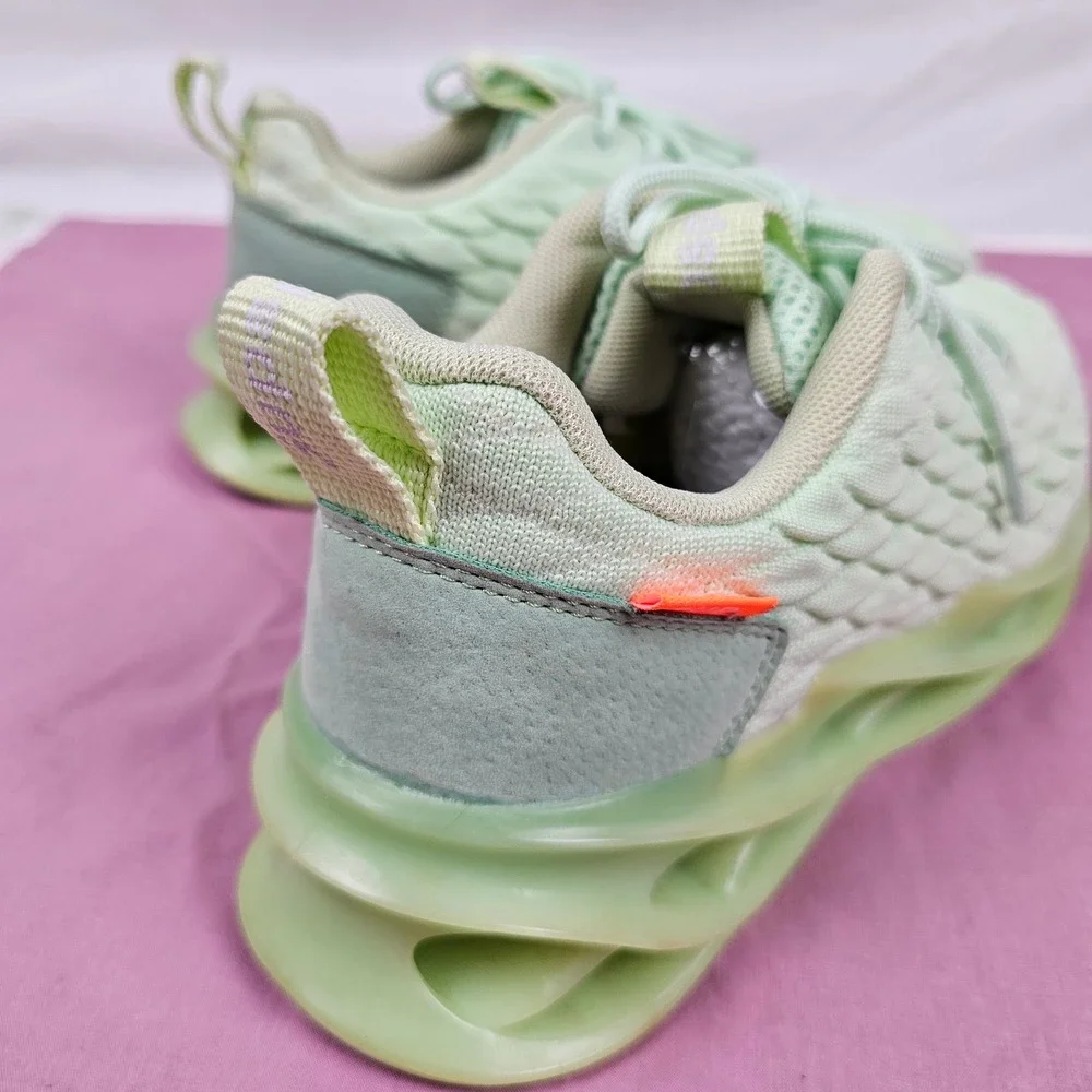 SupSport Mint Green Lace‎ Up Sneakers Running Shoes Size 39 Unique Spiral Sole